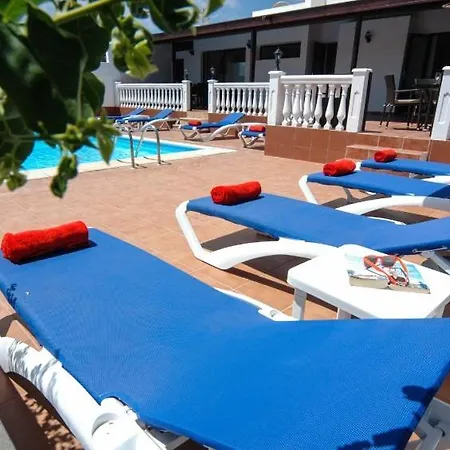 Villa In Playa Blanca Sleeps 10 Includes Swimming Pool Air Con And Wifi